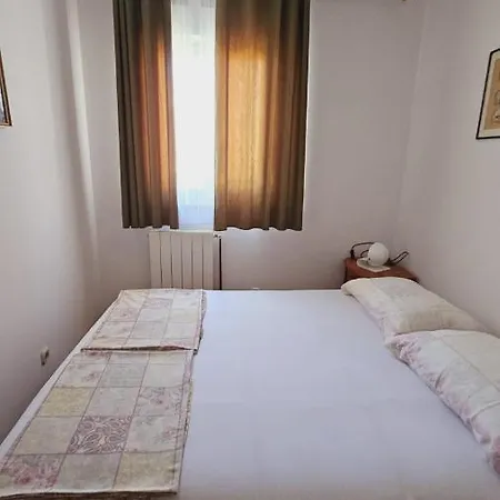 House Berry Apartmán *