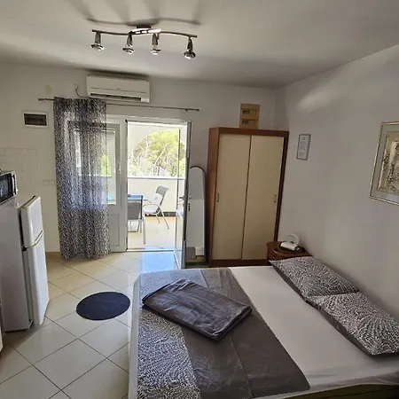 House Berry Primošten