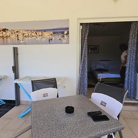 House Berry Apartmán Primošten