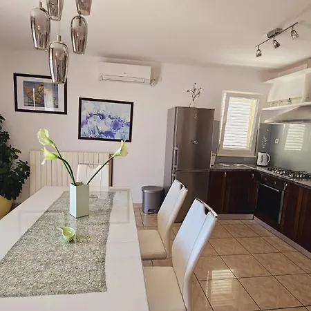 House Berry Appartamento *