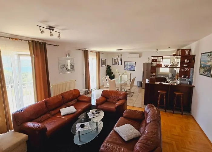 House Berry Appartement Primošten