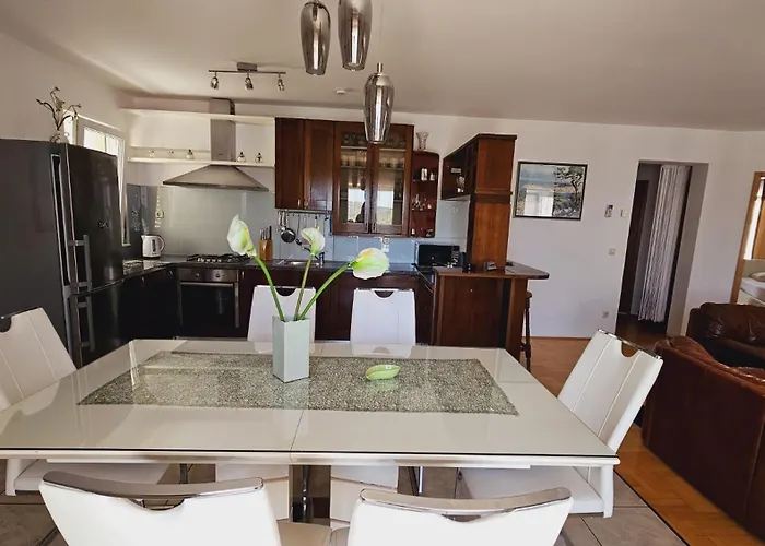 House Berry דירה פרימוסטן